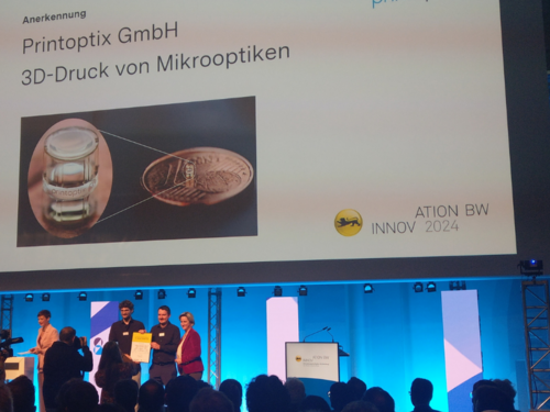 Verleihung des Innovationspreises an Printoptix.
